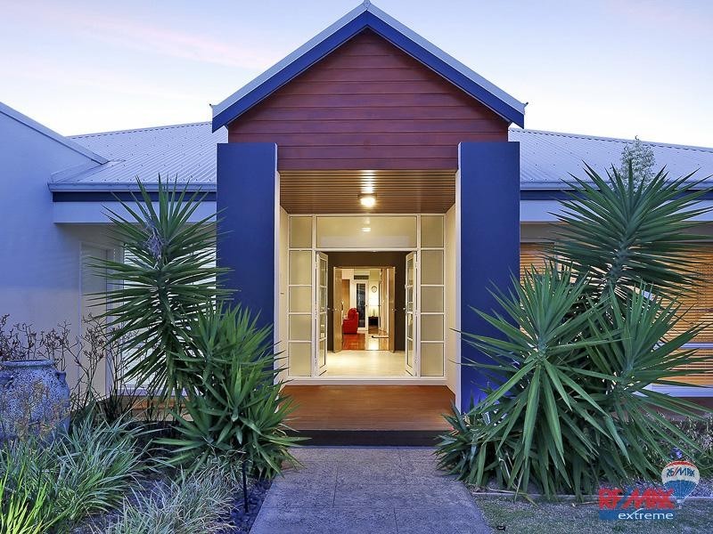 53 Delgado Parade, Iluka WA 6028