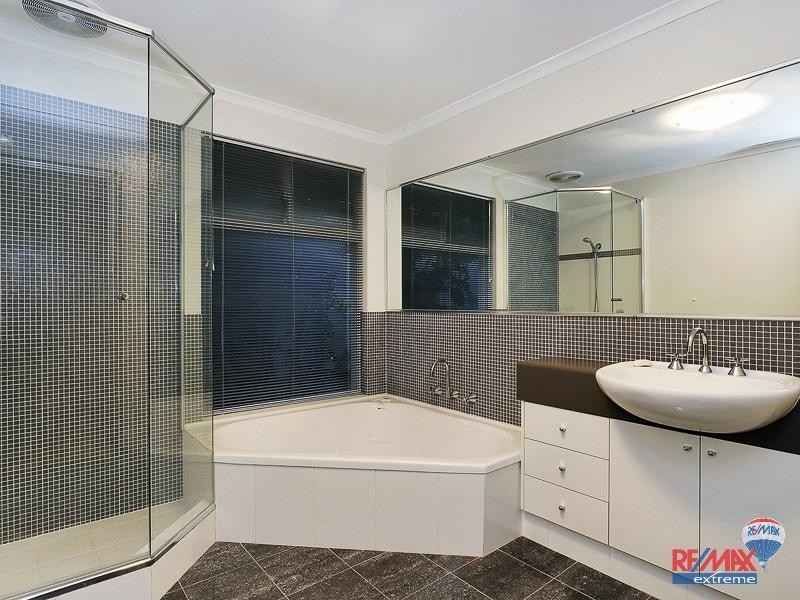 53 Delgado Parade, Iluka WA 6028