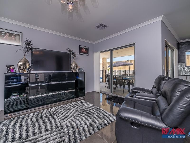 84 Landbeach Boulevard, Butler WA 6036