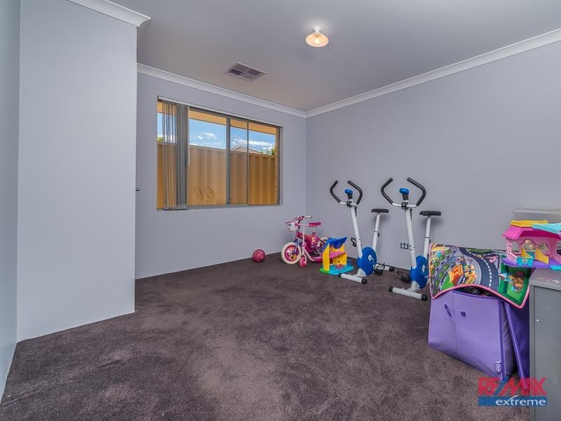 84 Landbeach Boulevard, Butler WA 6036