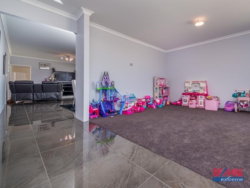 84 Landbeach Boulevard, Butler WA 6036