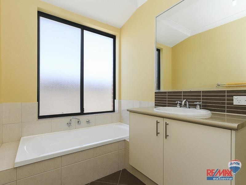 53 Feakle Bend, Ridgewood WA 6030