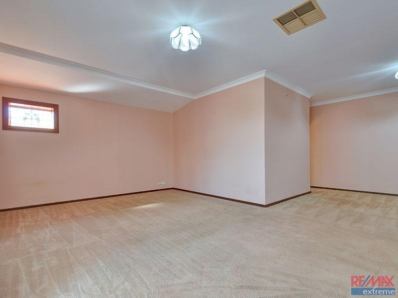 4 Manapouri Meander, Joondalup WA 6027