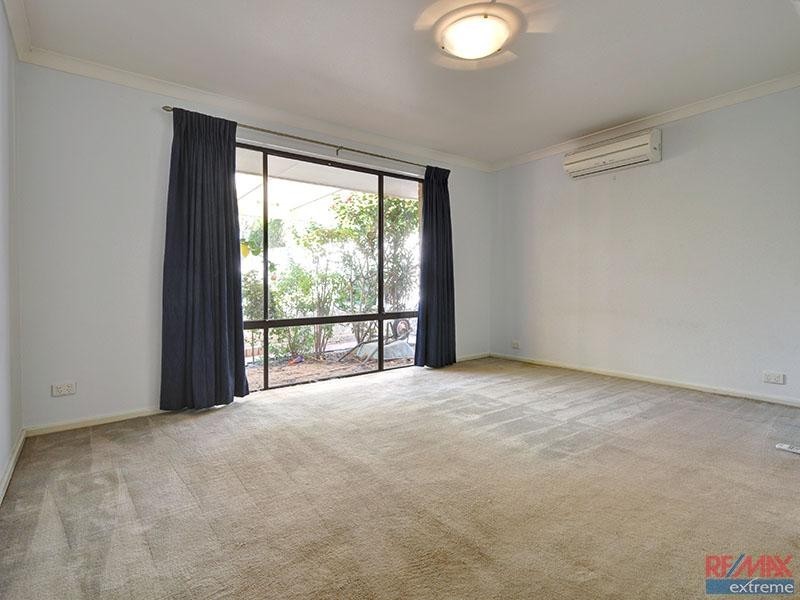 4 Manapouri Meander, Joondalup WA 6027