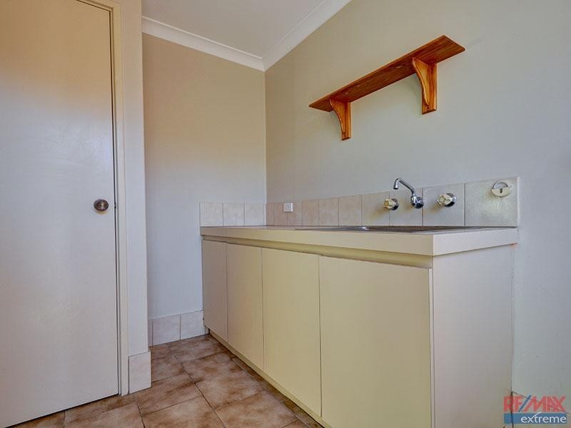 4 Manapouri Meander, Joondalup WA 6027