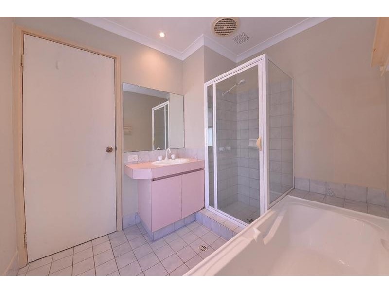 18a Fontana Cove, Joondalup WA 6027