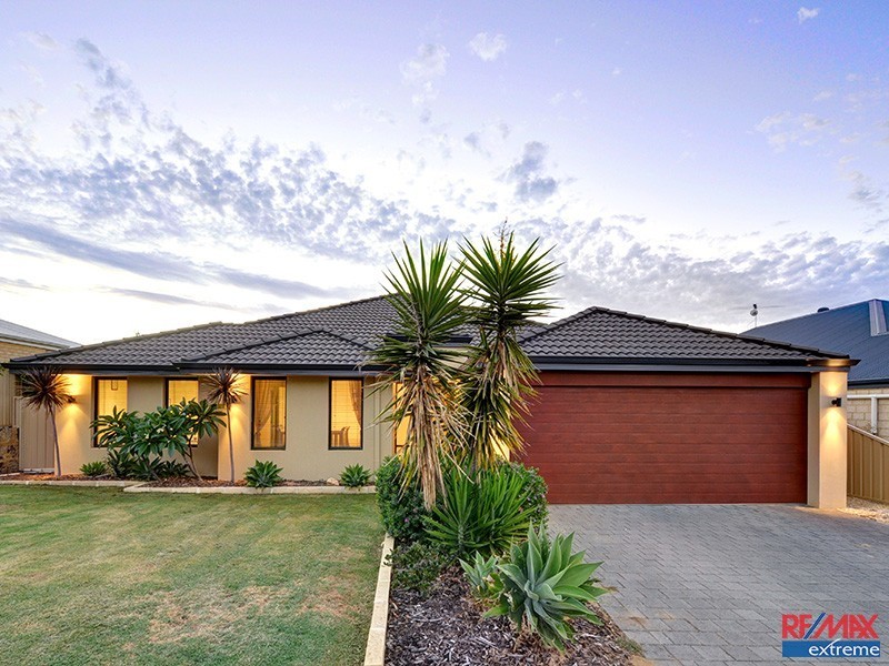 5 Barcelona Terrace, Hocking WA 6065
