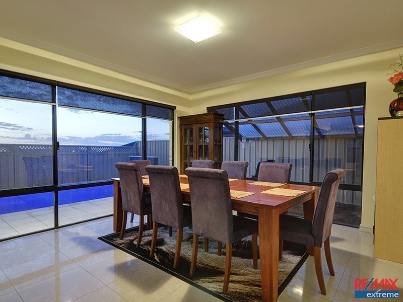 5 Barcelona Terrace, Hocking WA 6065