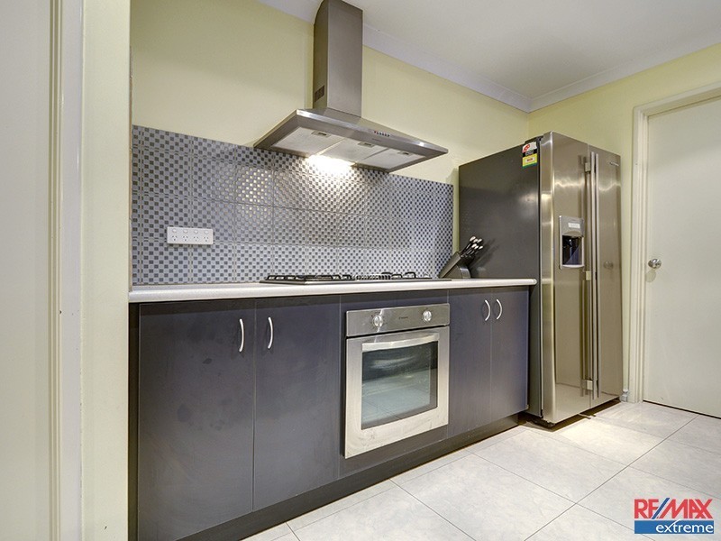 5 Barcelona Terrace, Hocking WA 6065