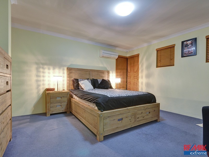 5 Barcelona Terrace, Hocking WA 6065