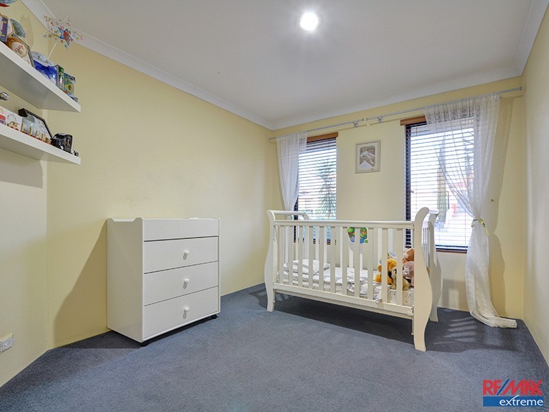 5 Barcelona Terrace, Hocking WA 6065