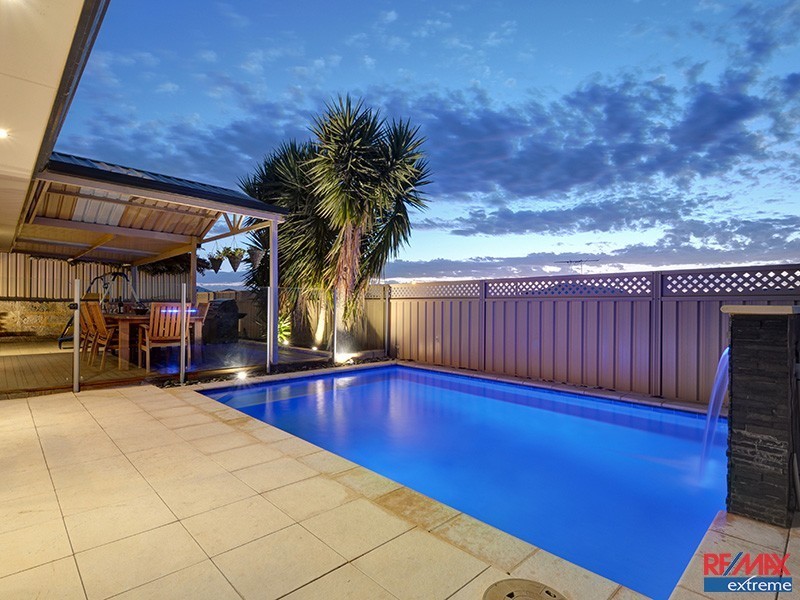 5 Barcelona Terrace, Hocking WA 6065