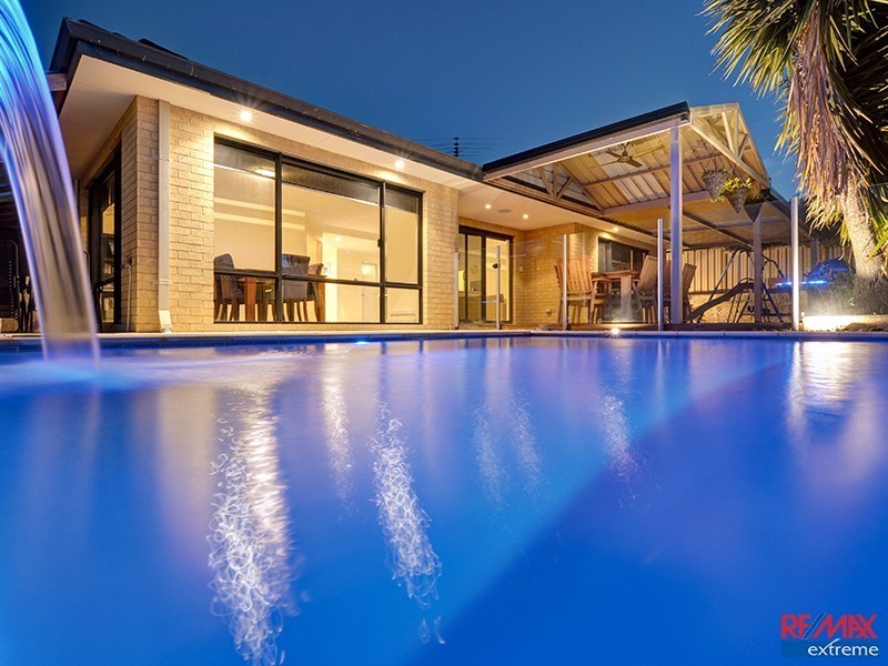 5 Barcelona Terrace, Hocking WA 6065