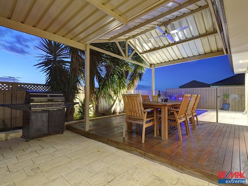 5 Barcelona Terrace, Hocking WA 6065