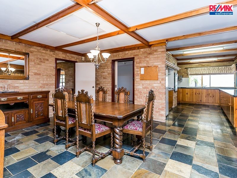 16 Rainsworth Gardens, Heathridge WA 6027