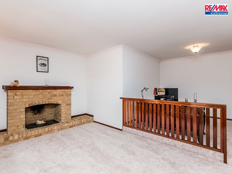 16 Rainsworth Gardens, Heathridge WA 6027