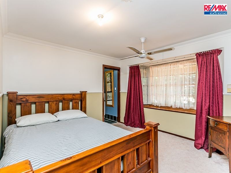 16 Rainsworth Gardens, Heathridge WA 6027