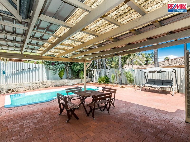 16 Rainsworth Gardens, Heathridge WA 6027