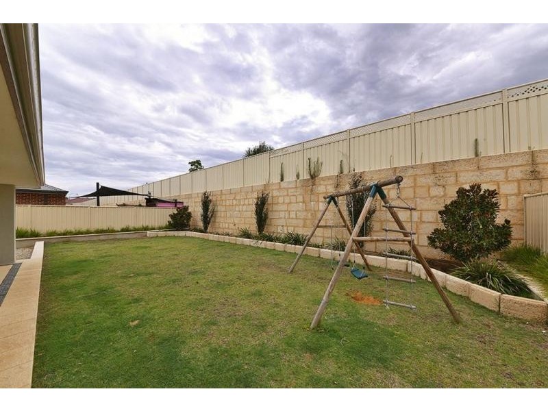 14 Rail Drive, Tapping WA 6065