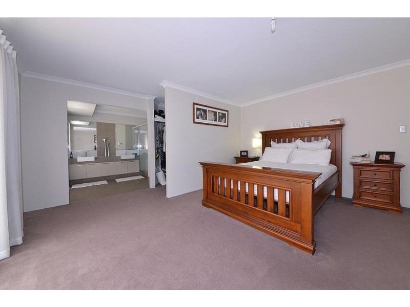 14 Rail Drive, Tapping WA 6065