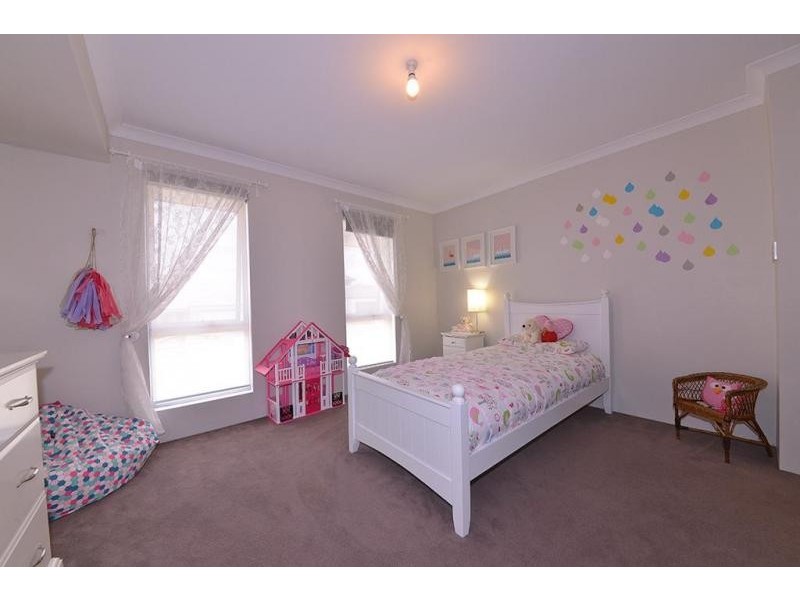 14 Rail Drive, Tapping WA 6065