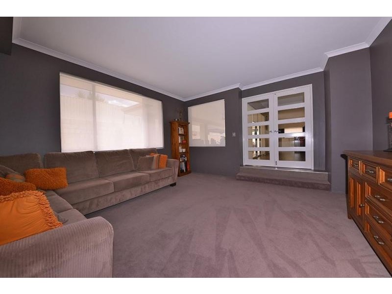 14 Rail Drive, Tapping WA 6065