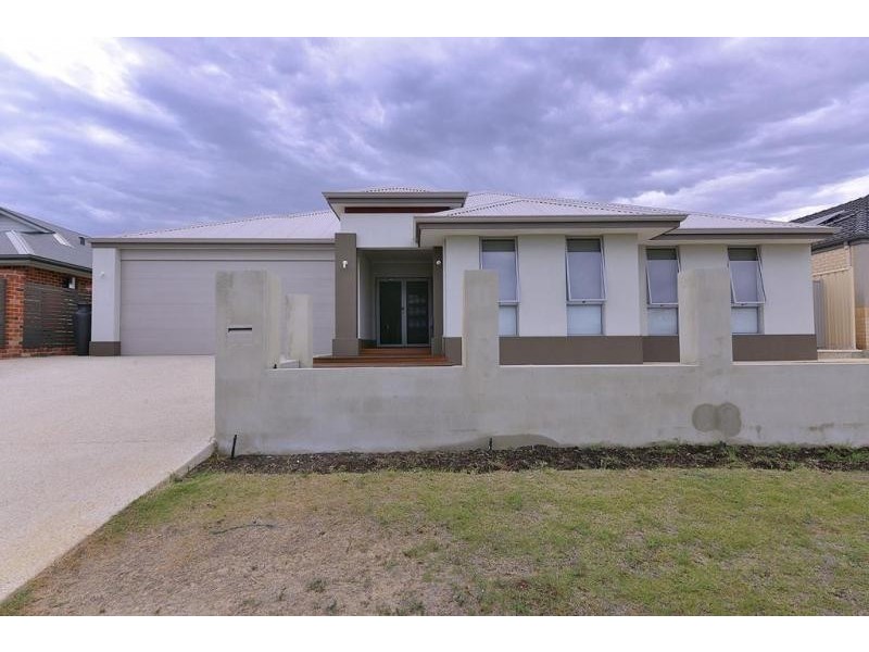 14 Rail Drive, Tapping WA 6065