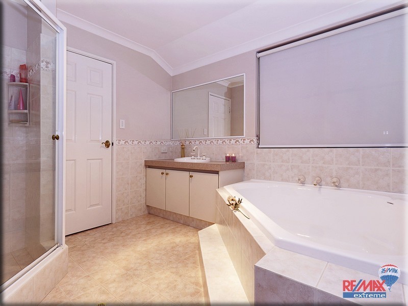 5 Lighthouse Parade, Mindarie WA 6030