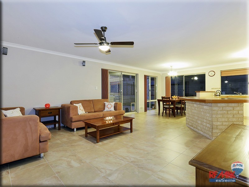 5 Lighthouse Parade, Mindarie WA 6030