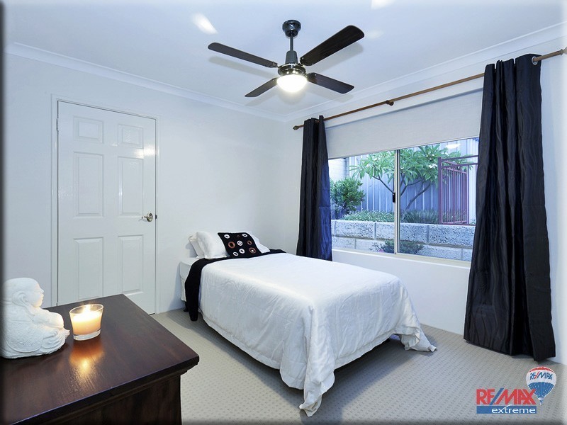 5 Lighthouse Parade, Mindarie WA 6030