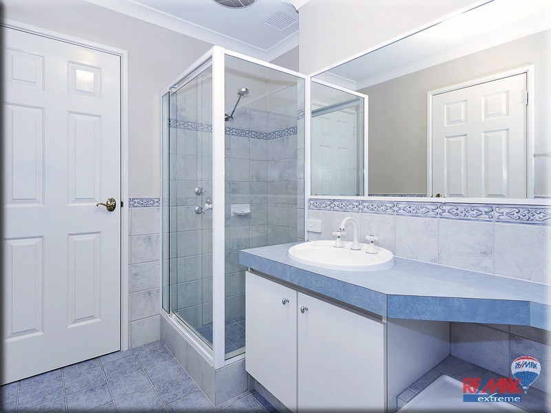 5 Lighthouse Parade, Mindarie WA 6030