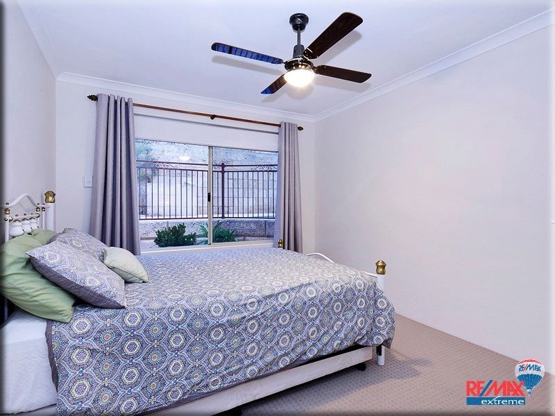 5 Lighthouse Parade, Mindarie WA 6030