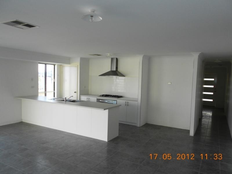 7 Halesworth Parade, Butler WA 6036