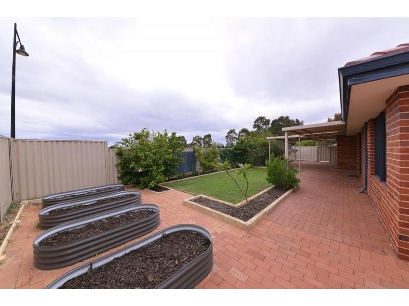 29 Basico Avenue, Sinagra WA 6065