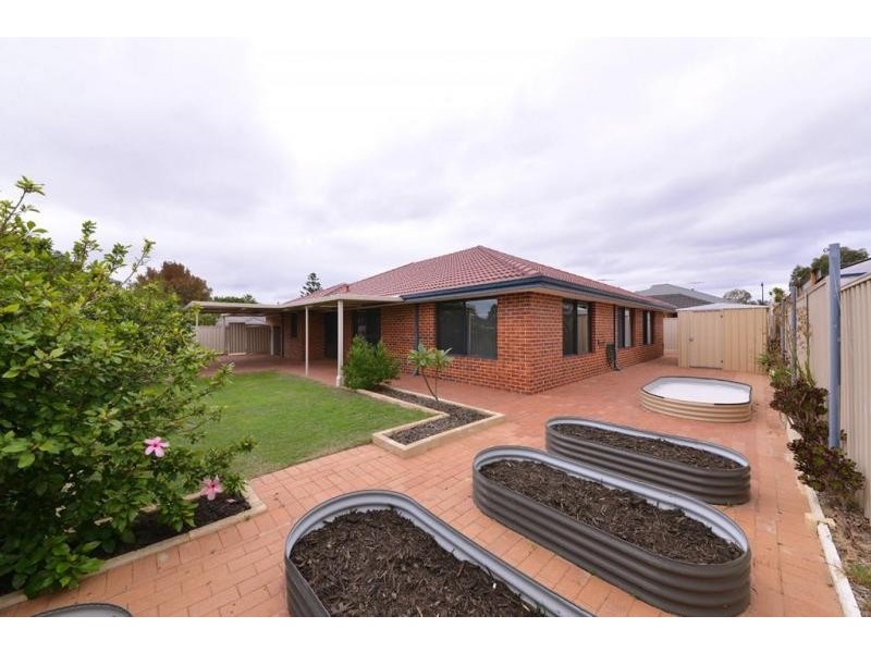 29 Basico Avenue, Sinagra WA 6065