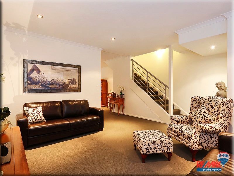 10 Eveleigh Boulevard, Clarkson WA 6030