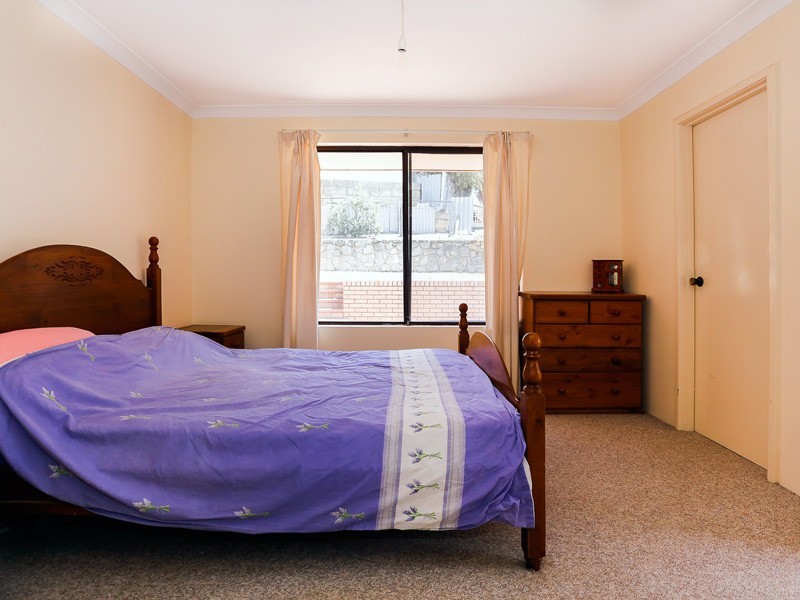 21 Prince Regent Drive, Heathridge WA 6027