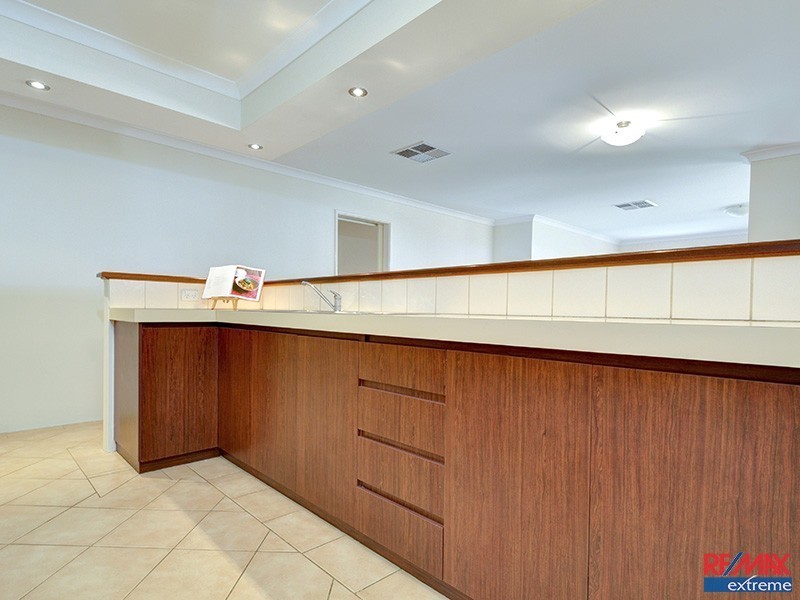 6 Brantwood Approach, Hocking WA 6065