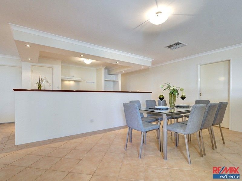 6 Brantwood Approach, Hocking WA 6065