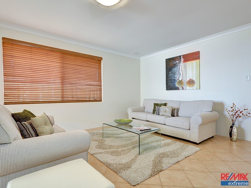 6 Brantwood Approach, Hocking WA 6065