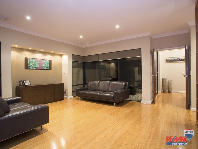 5 Beachside Drive, Burns Beach WA 6028