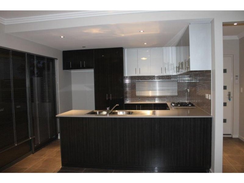 18A Woodchester Place, Nollamara WA 6061