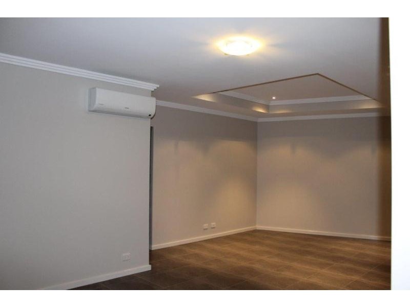 18A Woodchester Place, Nollamara WA 6061