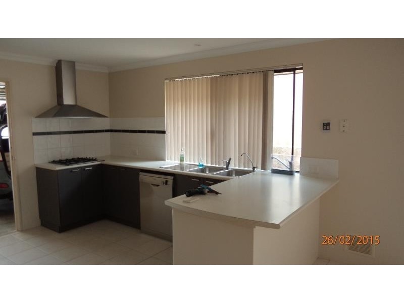 40 Camborne Parkway, Butler WA 6036