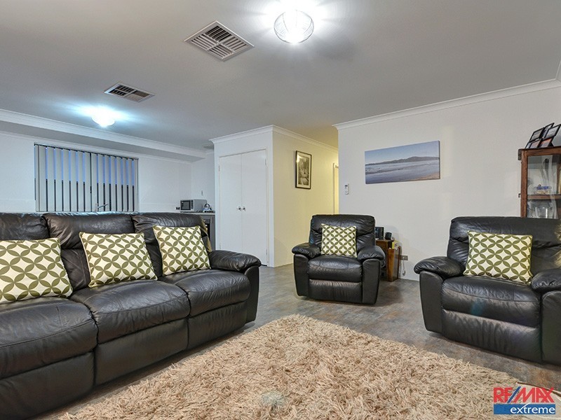 45 Scamills Road, Pearsall WA 6065