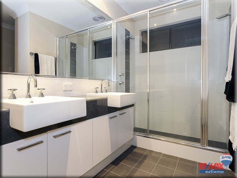 12 Jalon Gardens*, Alkimos WA 6038