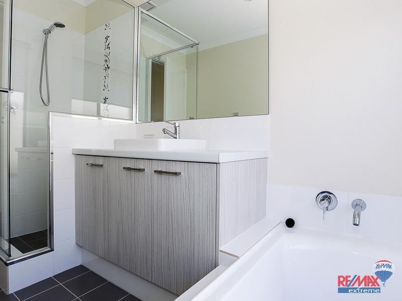 32 Chesham Rise, Alkimos WA 6038