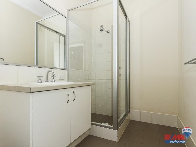 22 Sawtooth, Banksia Grove WA 6031