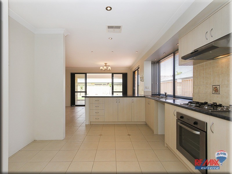 14 Hapuna Street, Butler WA 6036