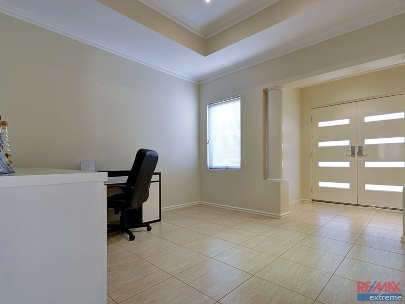 5 Idaho Court, Landsdale WA 6065